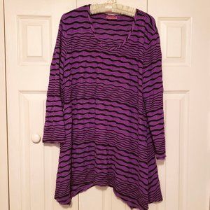 Tianello size XL Purple Black Tunic, Great Condition